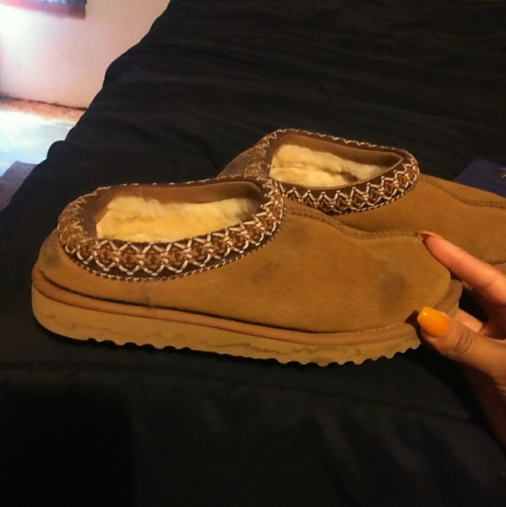 Ugg slides